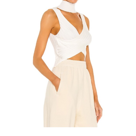 Revolve Superdown Alora Top White - Picture 2 of 6